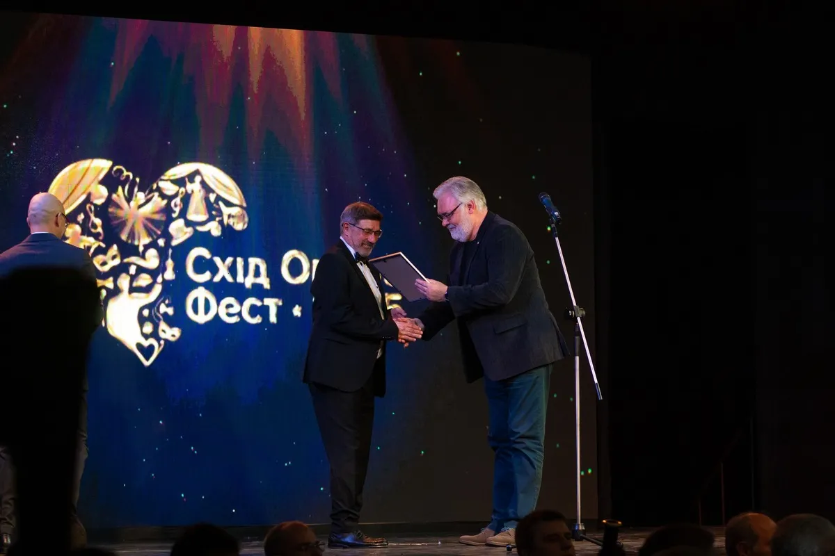 566332281_1257509116182353_1636575848439679991_n_27_11zon